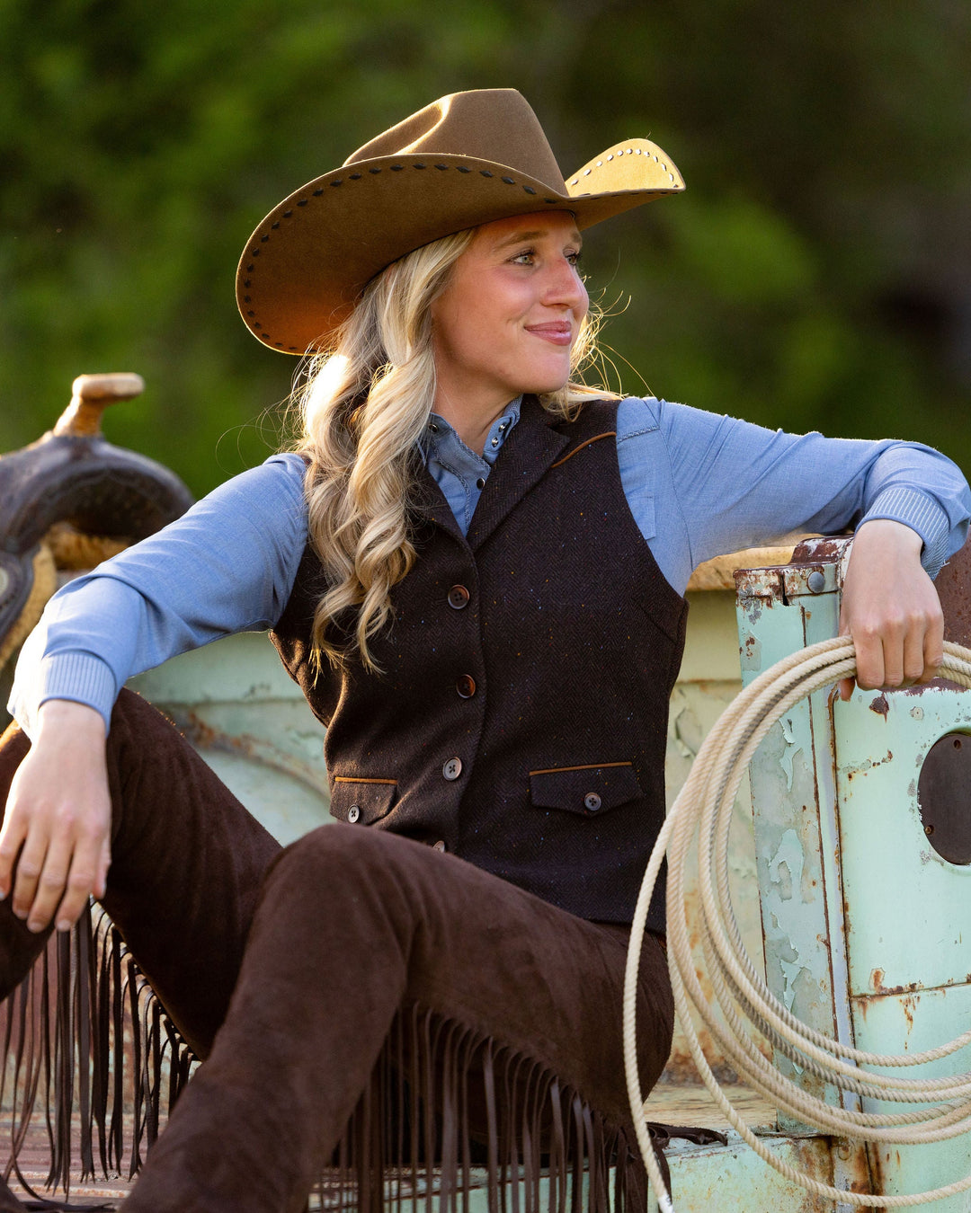 Woodsโ Western Chaps & Chinks