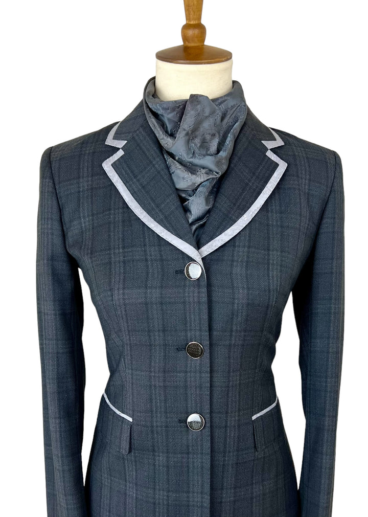 Charcoal Gray Plaid Showmanship Suit (Size 2) + Matching Scarf - Ref. 114