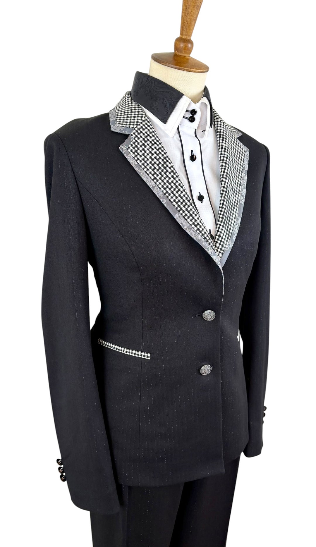 The Blythe Showmanship Suit