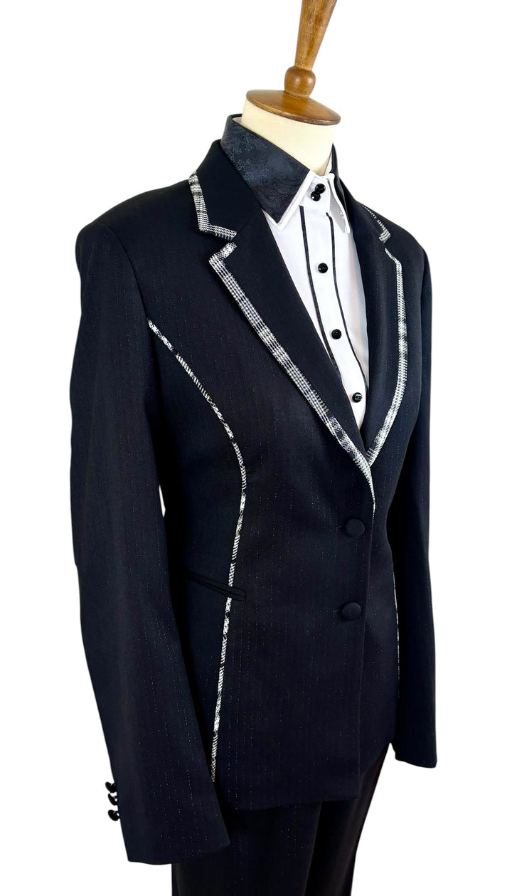 The Wendy Showmanship Suit
