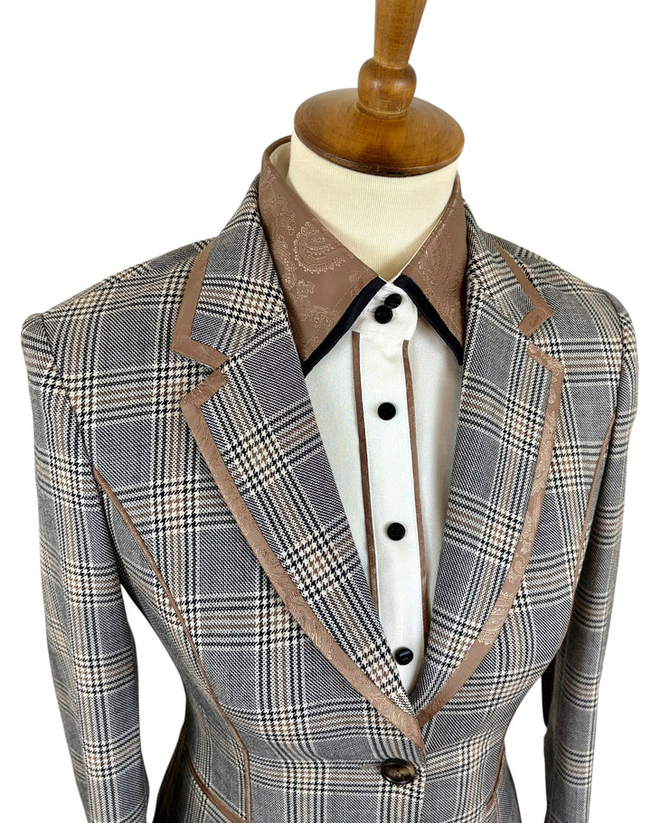 The Trinn Halter Jacket