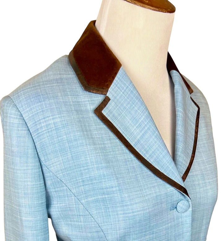 Light Blue Showmanship Suit (Size 12/14)