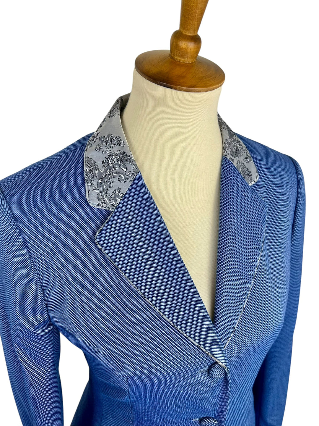 Blue All-Day Suit with Silver Paisley - Ref. 181