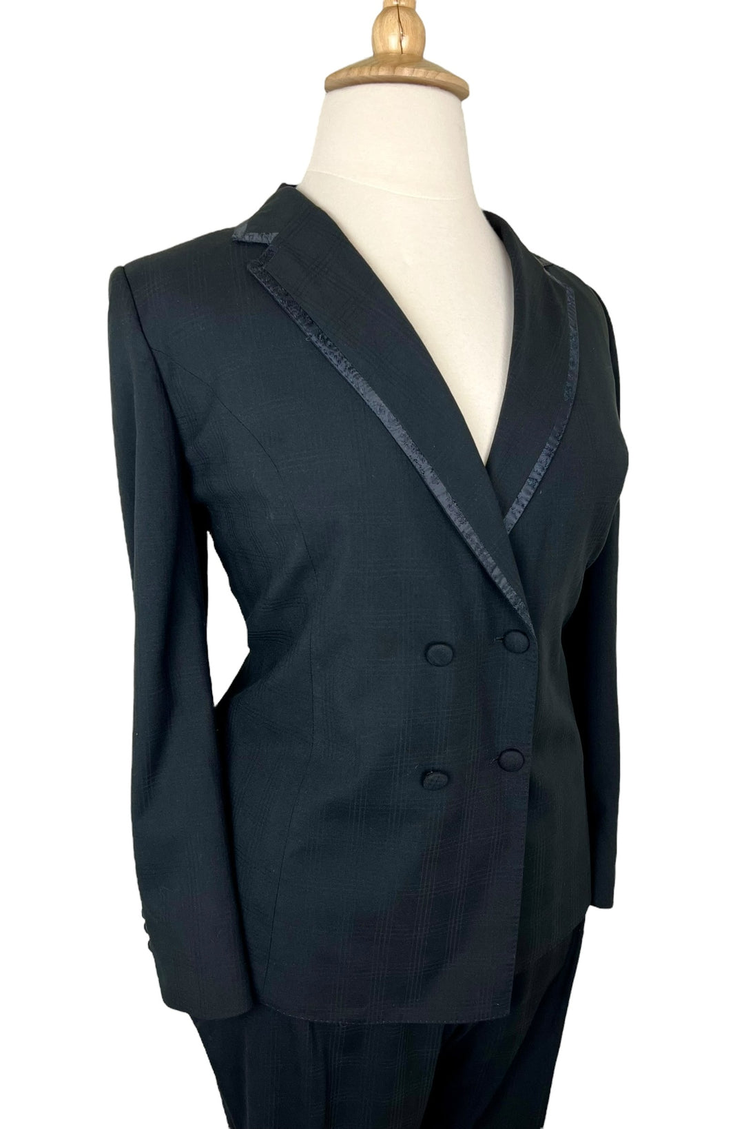 Black Double Breasted Showmanship Suit - Ref. 157