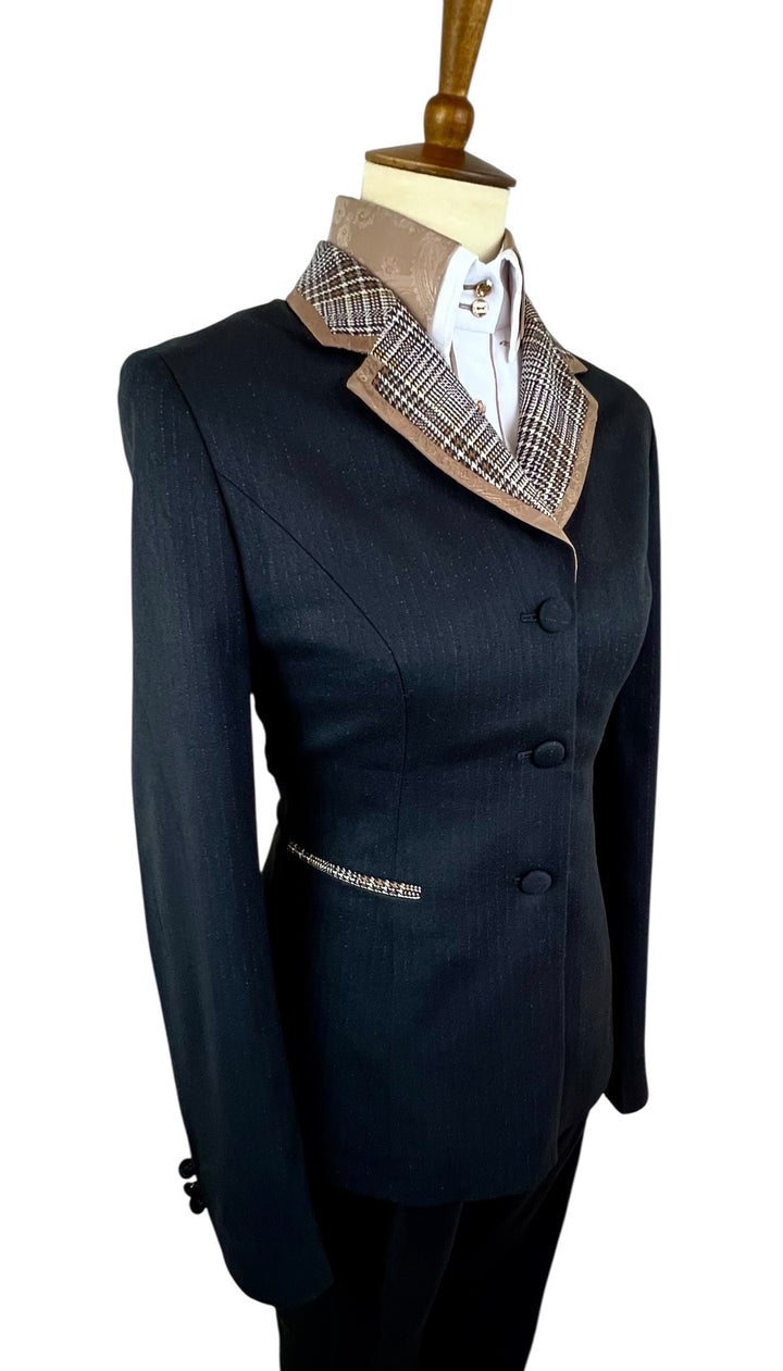 The Taryn Showmanship Suit