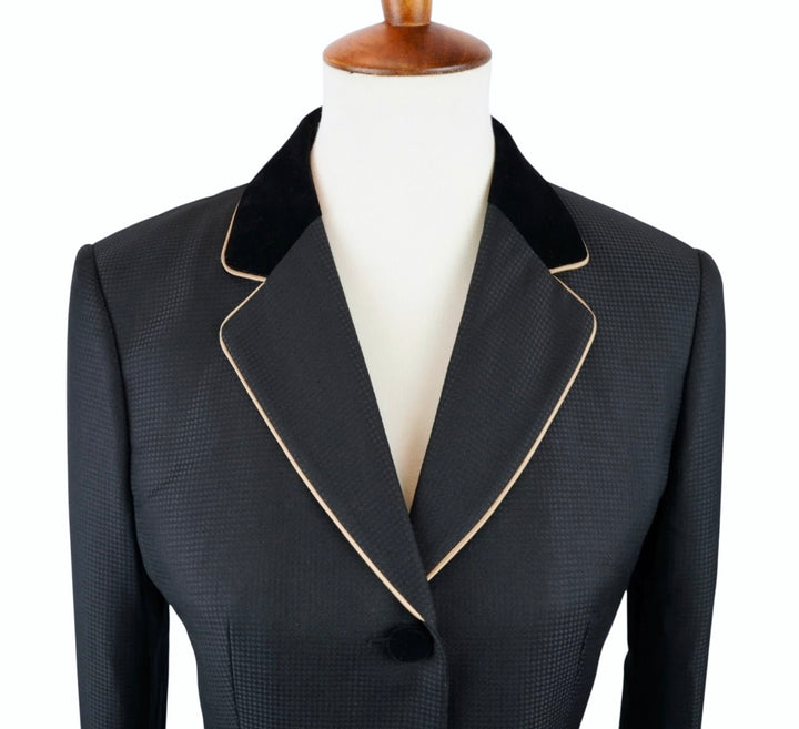 The Addison Show Coat (Size 14) - Ref. 222