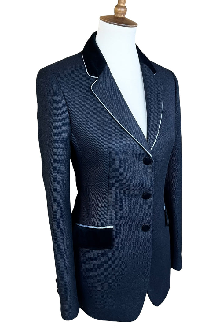 Black Hunt Coat with Silver (Size 8) - Ref. 145