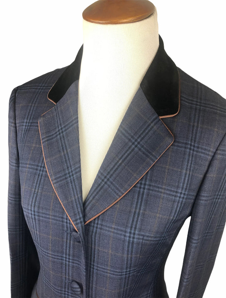 The Charlotte Hunt Coat (Size 4) - Ref. 217