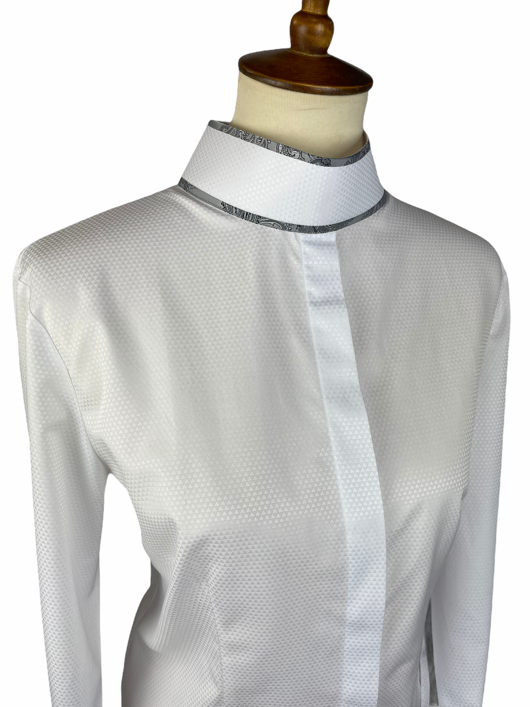 The Lilian Signature Hunt Shirt